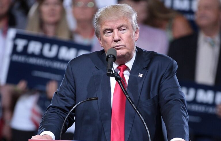 Donald_Trump_(27150816364)