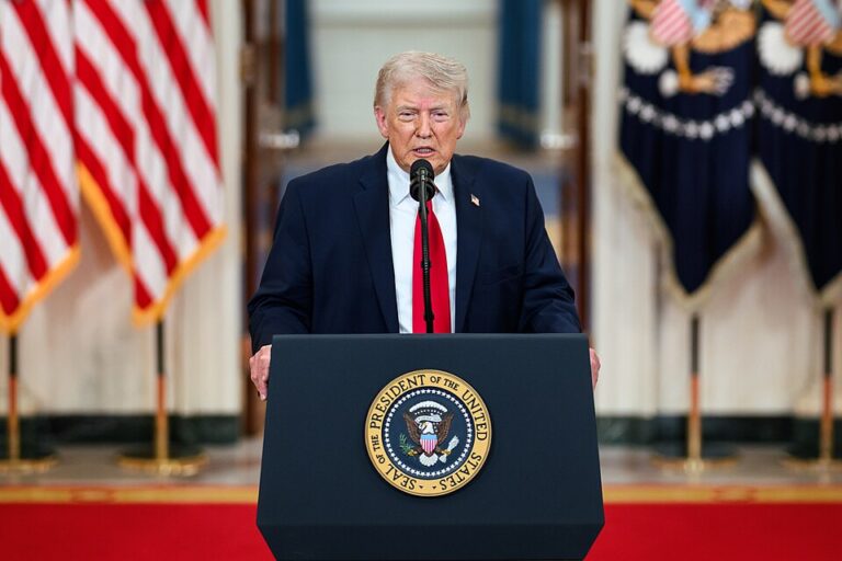 President_Donald_Trump_Addresses_the_Nation_on_April_1,_2026_(P20260401DT-1370)